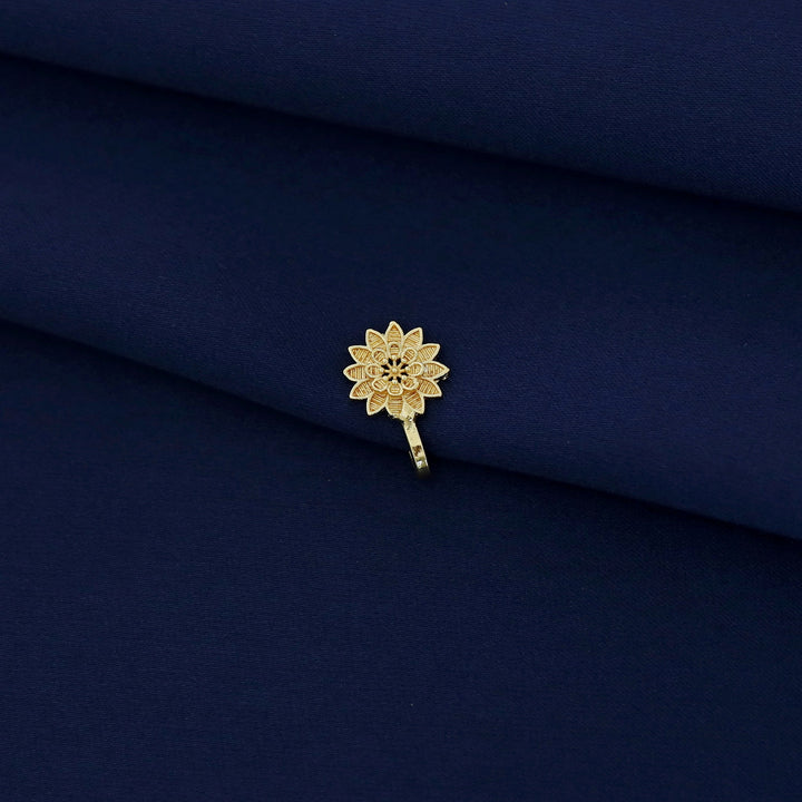 Nazara Golden Nose Pin