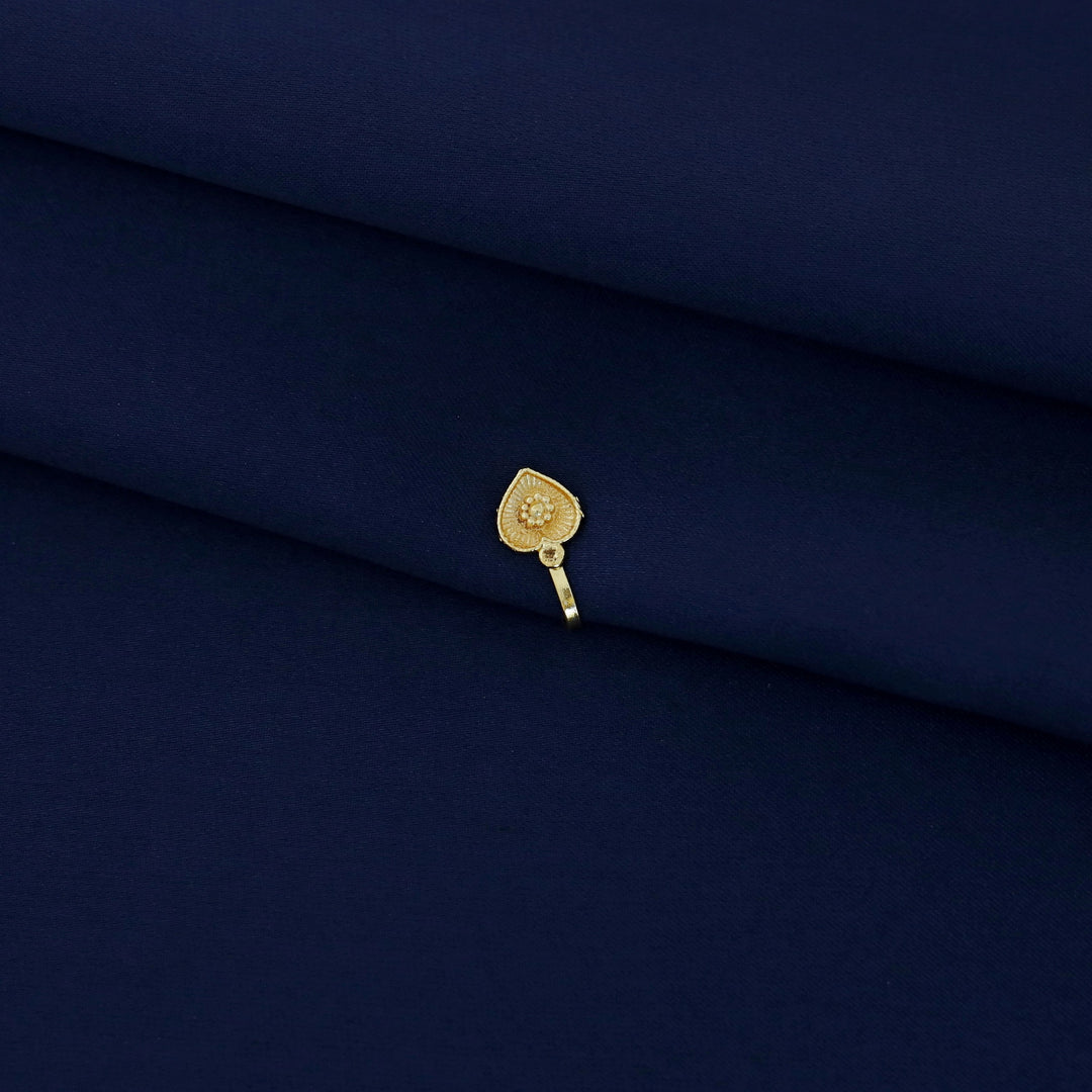 Nazara Golden Nose Pin