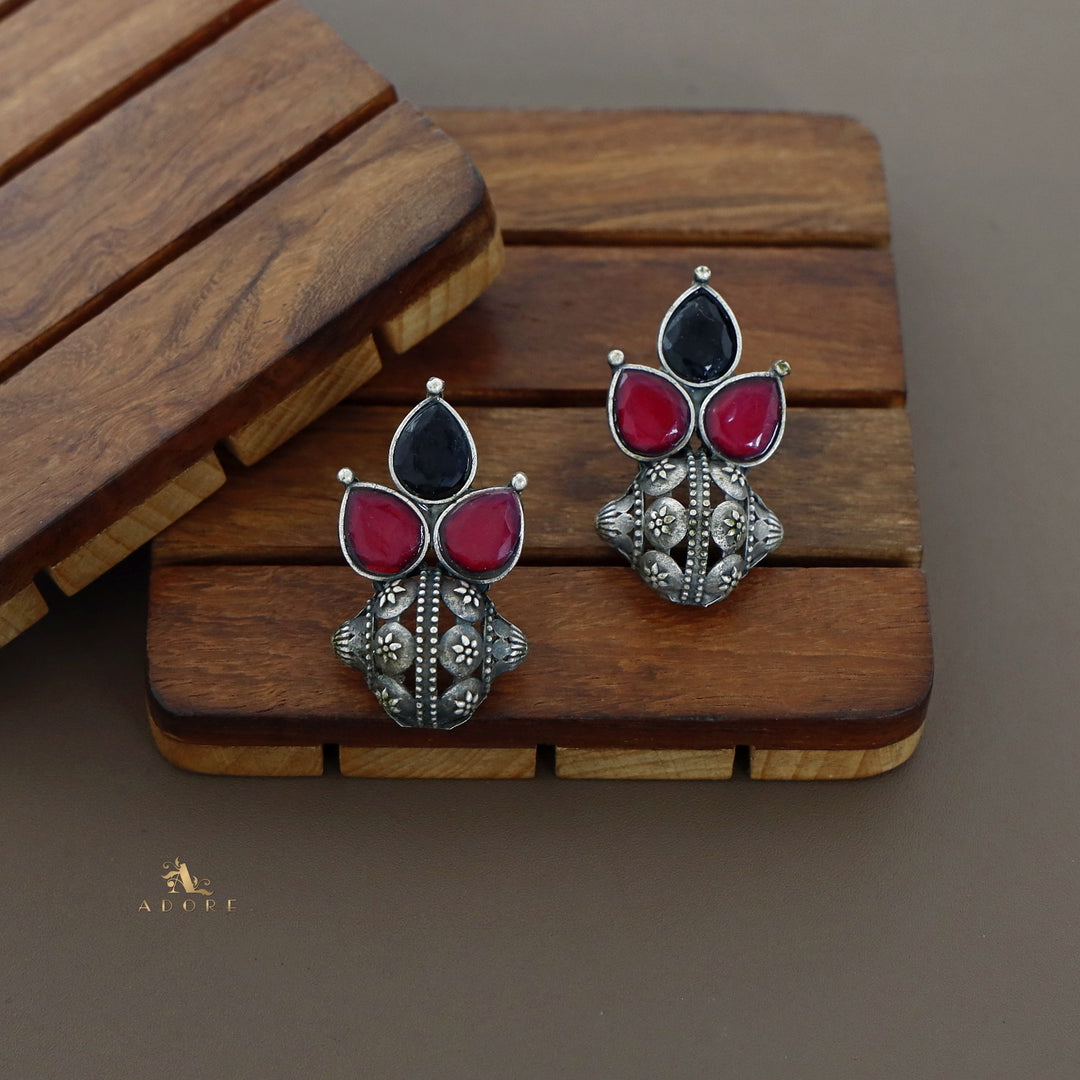 Magada Earring