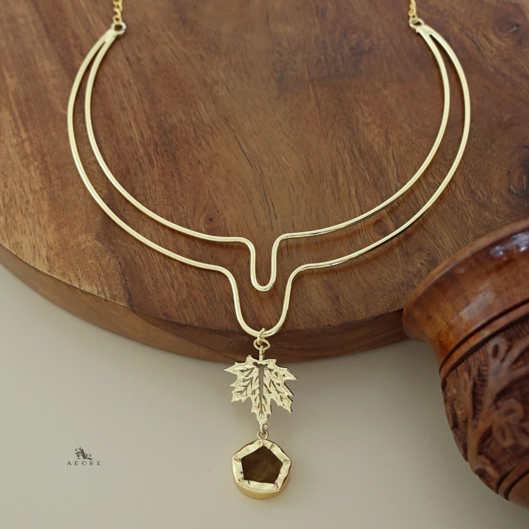 Golden Leafy Raw Stone Neckcuff