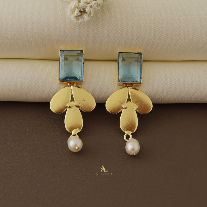 Zaina Rectangle 3 Leafy Pearl Earring