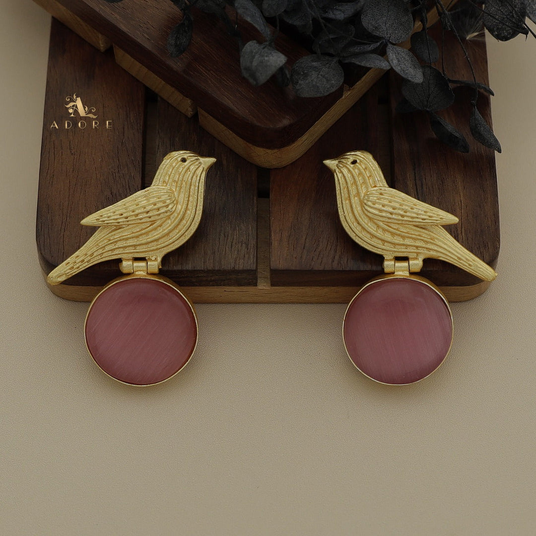 Pigeon Round Stone Earring