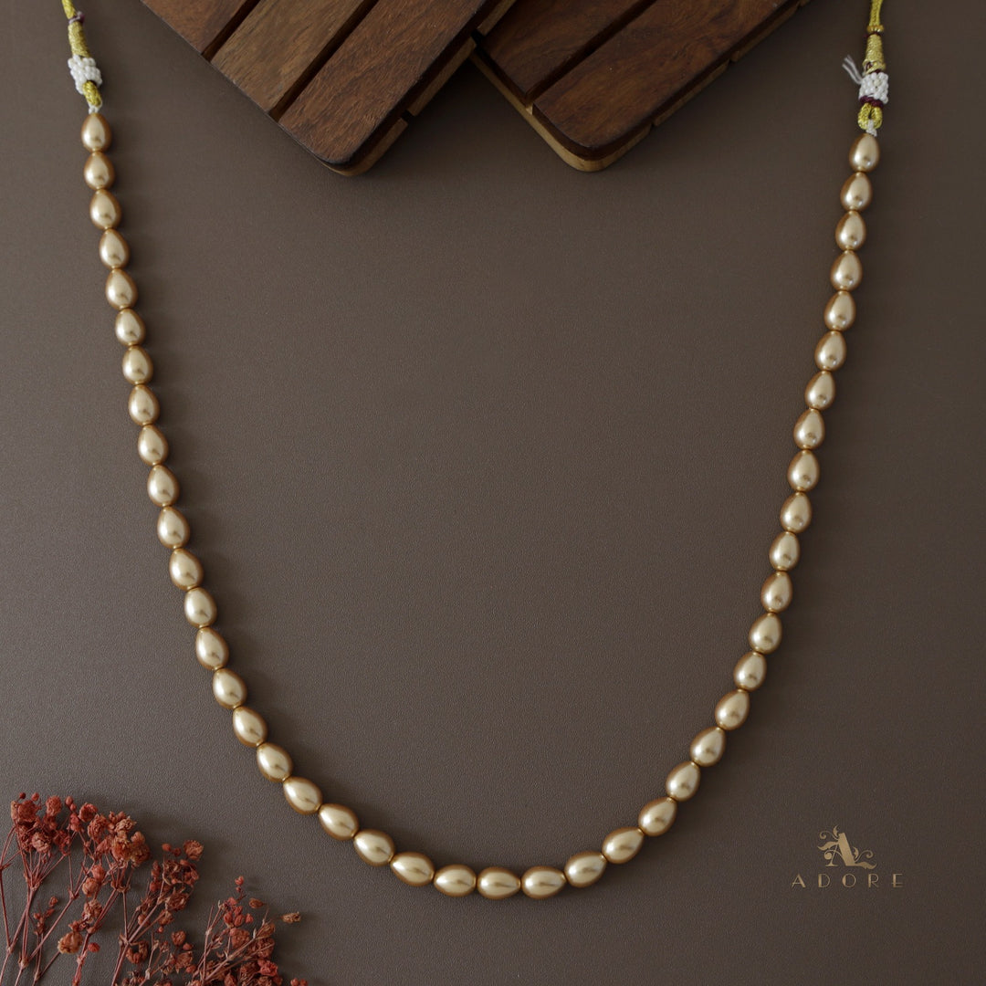 Vimaksha Pearl Neckpiece