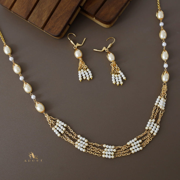 Pearly Golden Niharika Bud Pearl Neckpiece With Earring