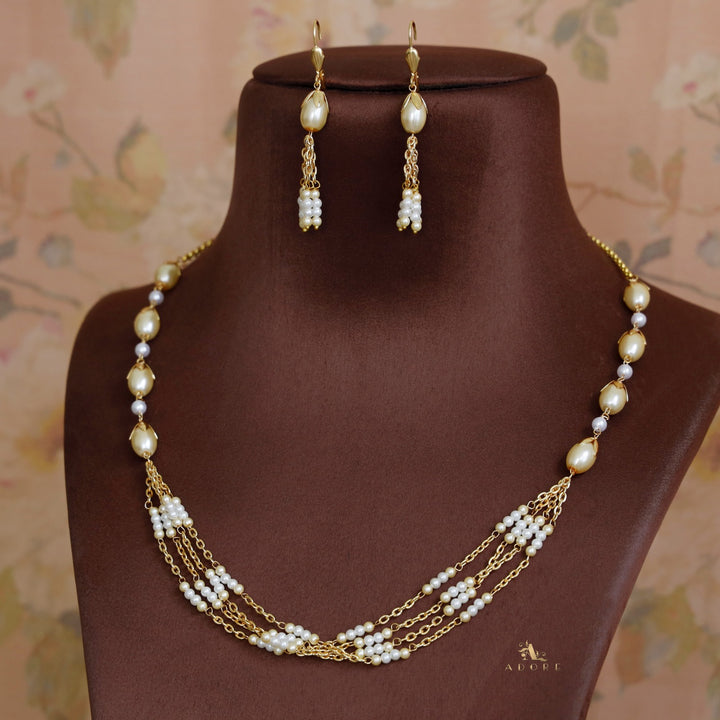 Pearly Golden Niharika Bud Pearl Neckpiece With Earring