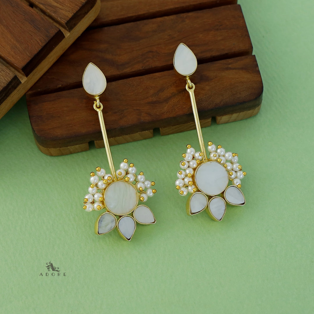 Eleese Cluster Pearl Drop MOP Earring