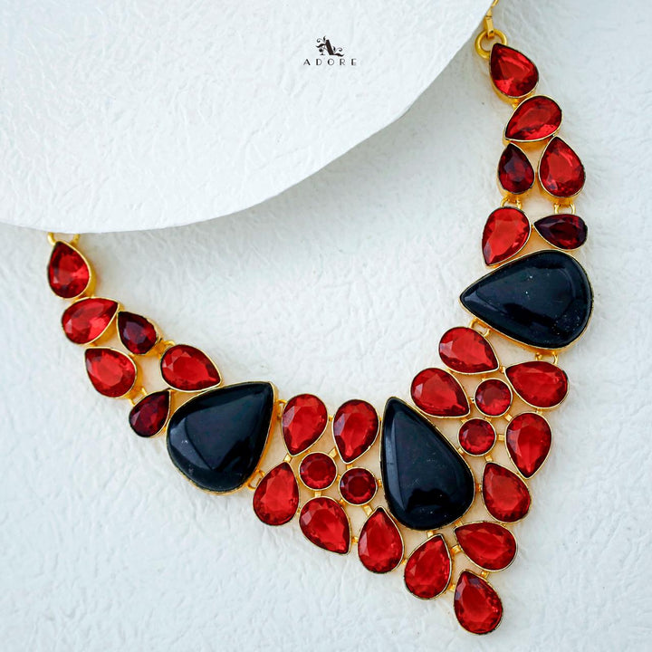 Hazel Neckpiece