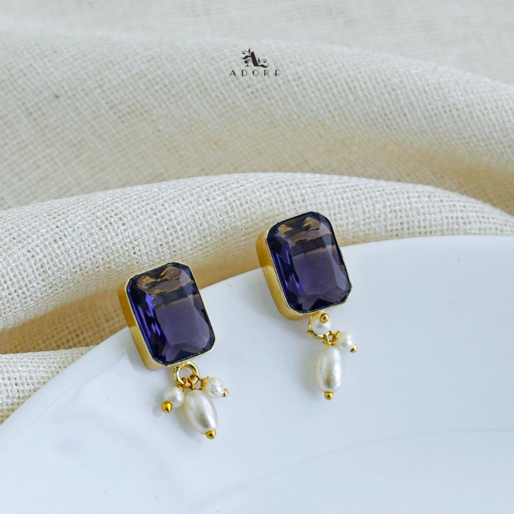 Anette Rectangle Pearl Earring