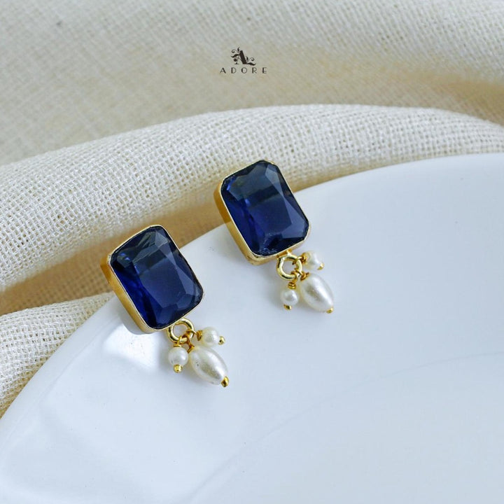 Anette Rectangle Pearl Earring