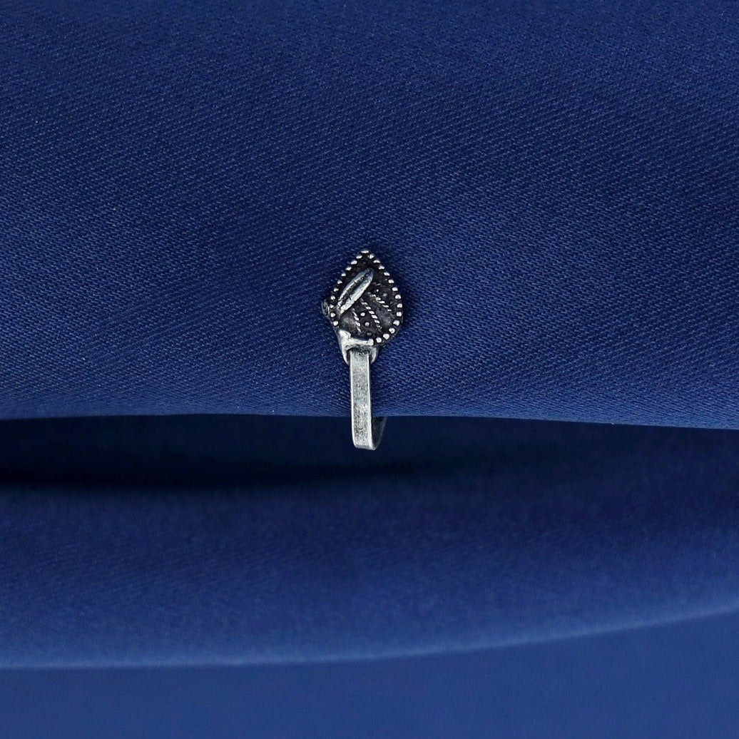 Tanaira Silver Nose Pin