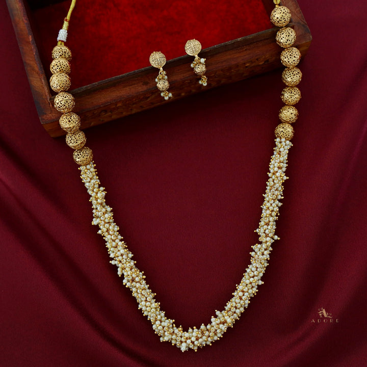 Pearl Cluster Bead Neckpiece With Earring