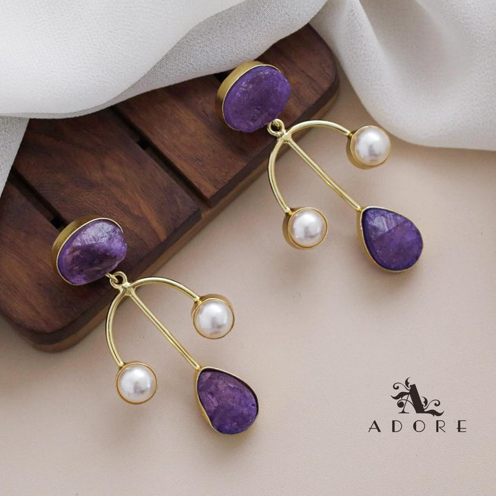 Dyed Stone Golden Anchor Dual Pearl Earring