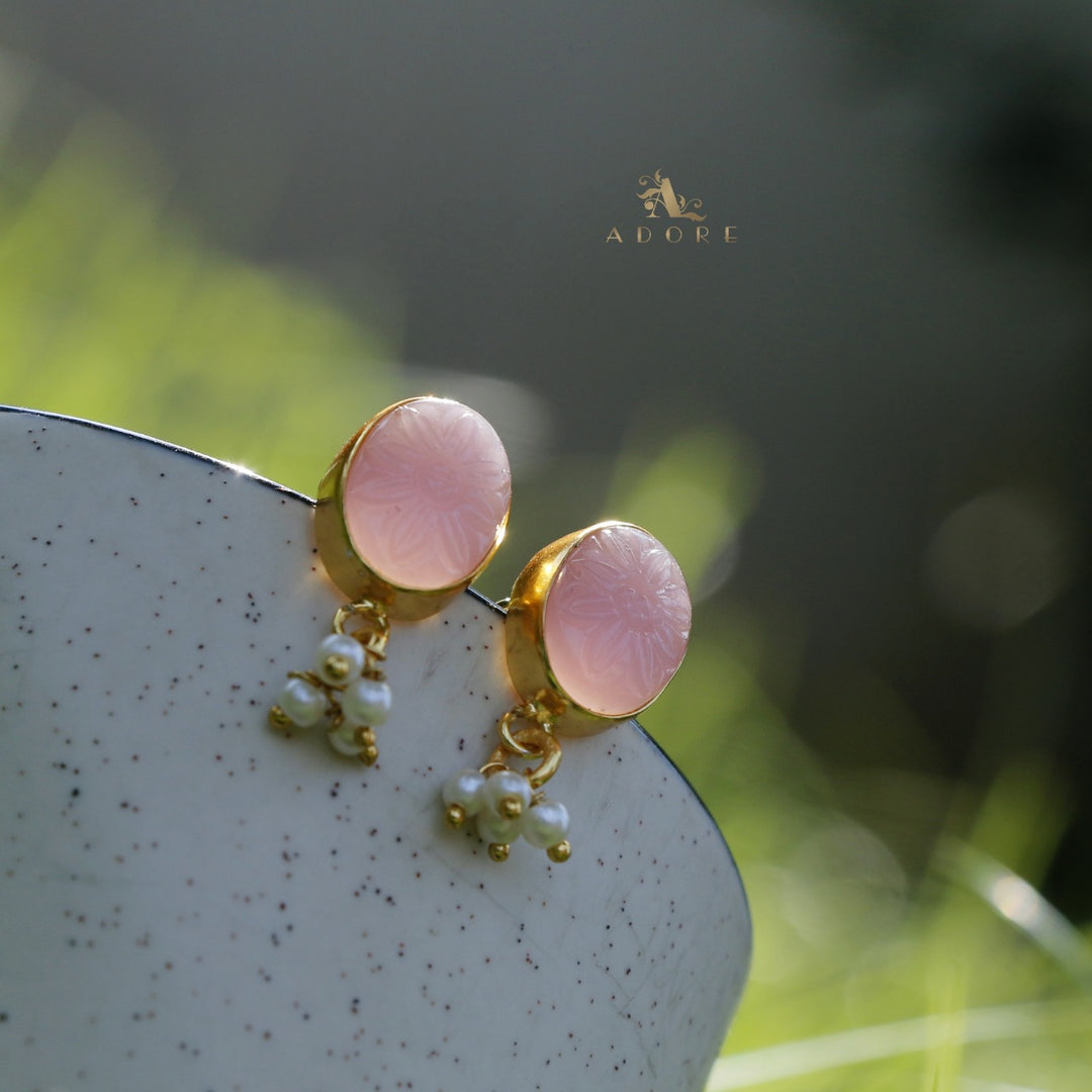 Carved Quartz Flower Pearl Earring