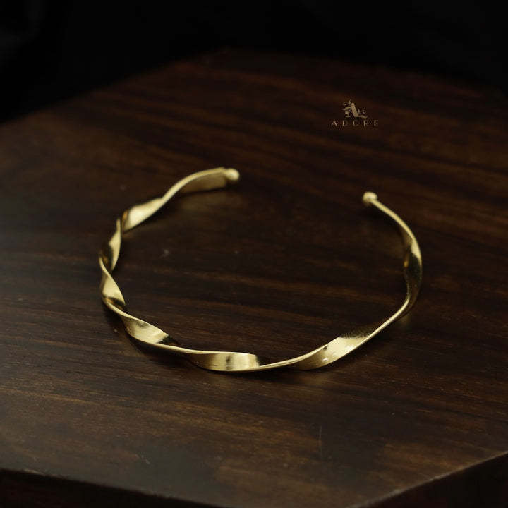 Golden Twisted Bangle