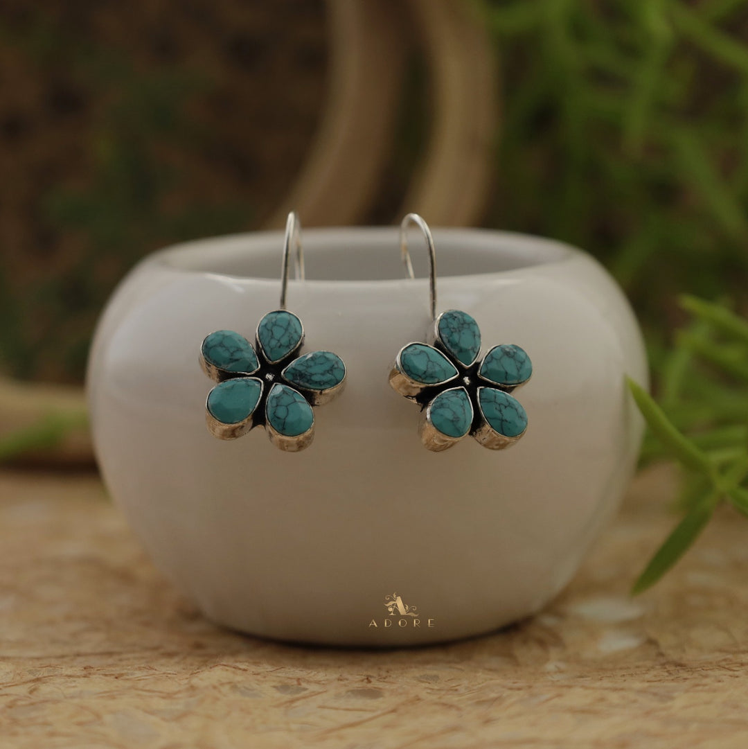 Pillan Flower Drop Earring