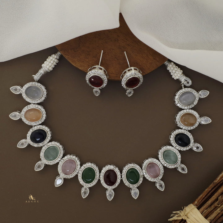 Likasa Neckpiece With Earring