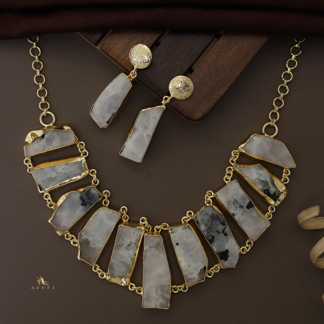 Piera Raw Stone Neckpiece With Earring