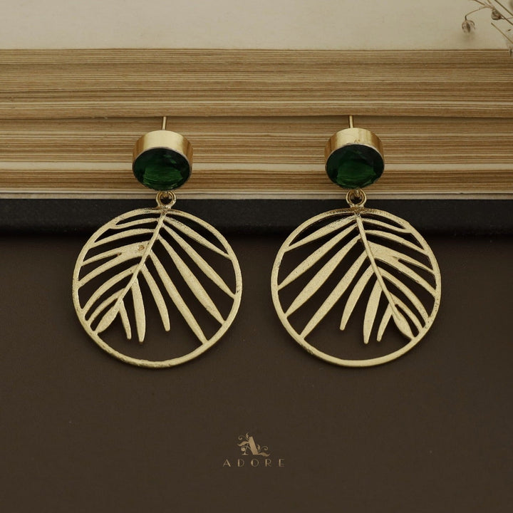 Golden Vany Leafy Glossy Round Earring