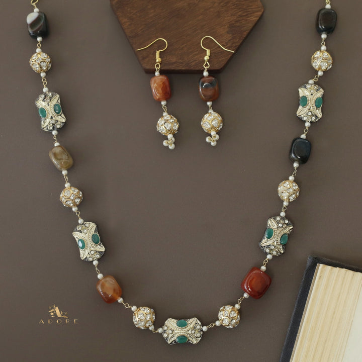 Cattleya Neckpiece With Drop