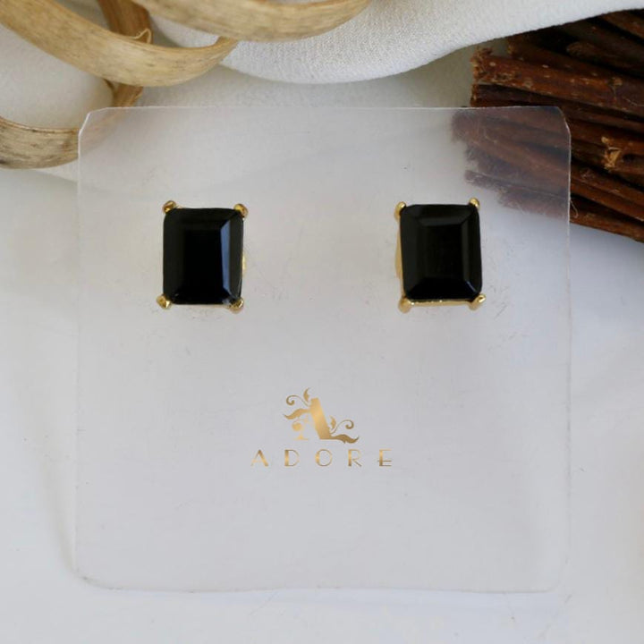 Taza Earring