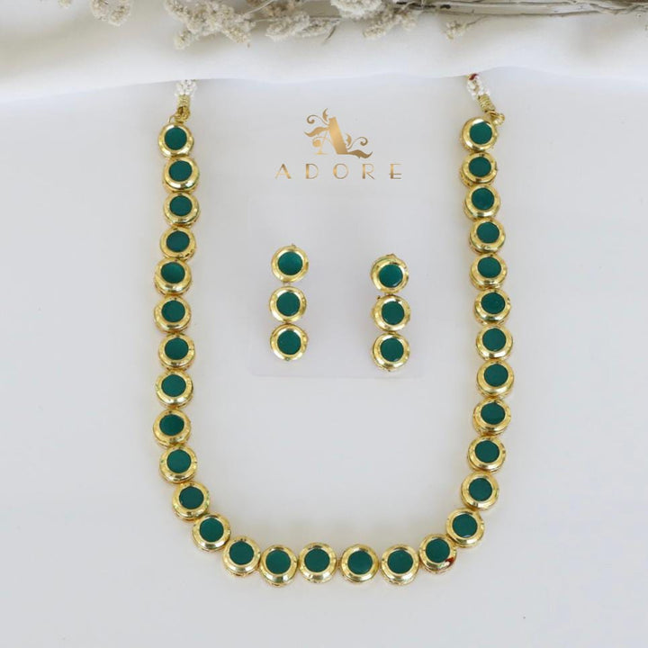 Dishi Kundan Neckpiece With Earring