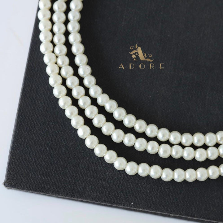 Aarabha 3 Layer Pearl Neckpiece