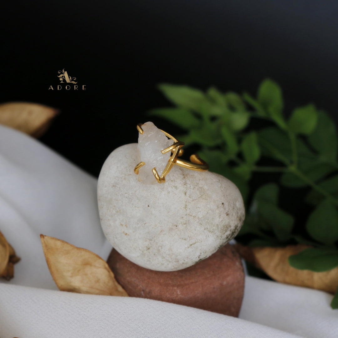 Dilrupa Raw Stone Ring