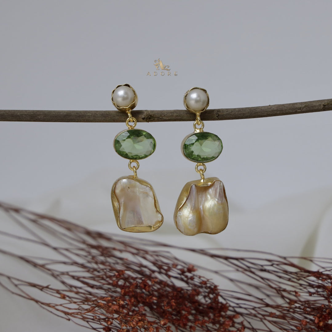 Mubera Baroque Earring