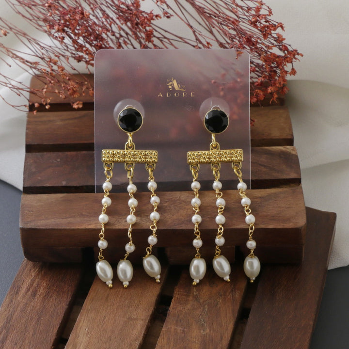 Palomi Pearl Hanging Earring