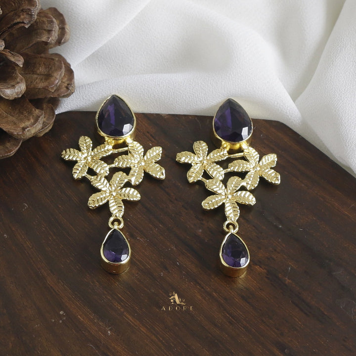 Rupasi Tri Flower Glossy Earring