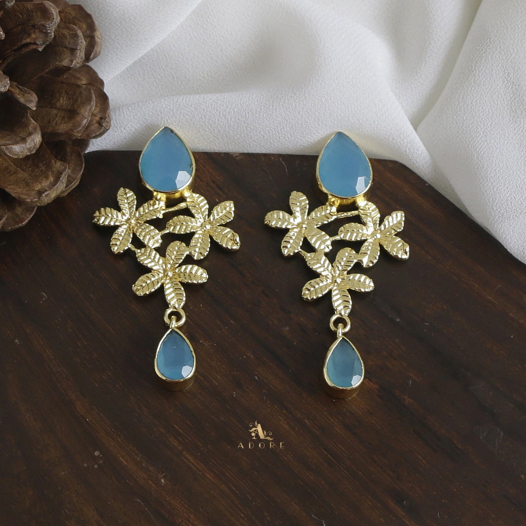 Rupasi Tri Flower Glossy Earring