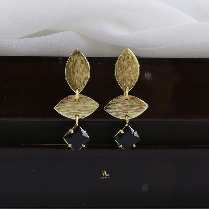 Heera Dual Golden Leaf Glossy Earring