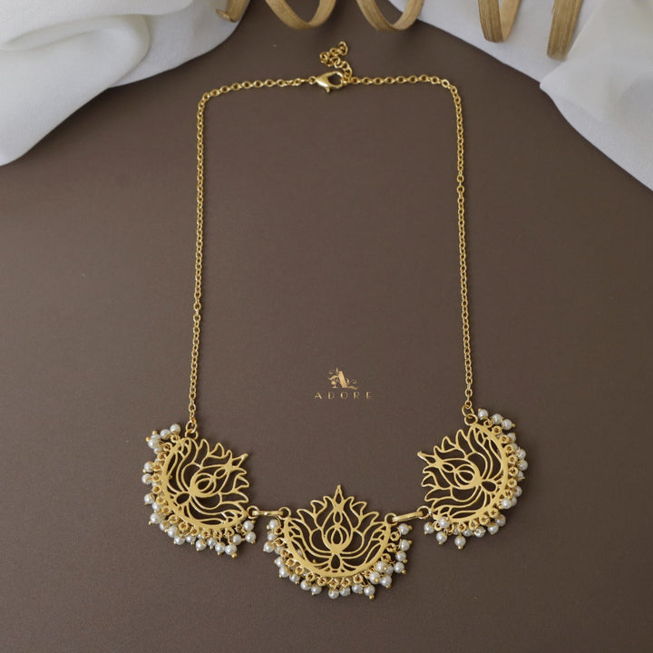 Golden Lotus Short Neckpiece