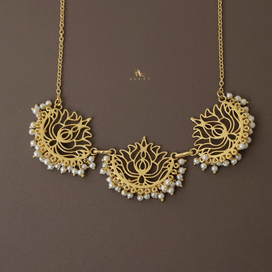 Golden Lotus Short Neckpiece