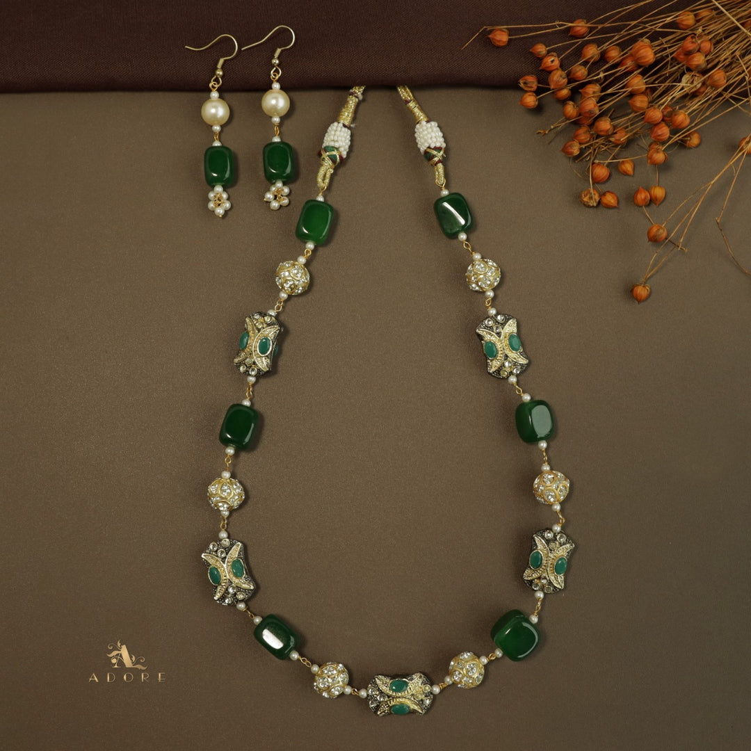 Belana Neckpiece With Earring