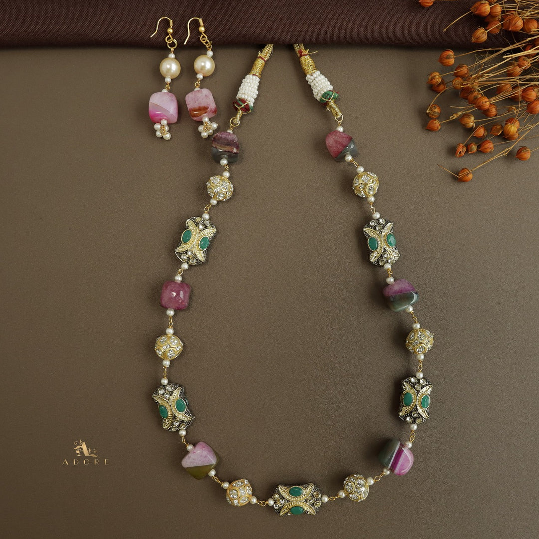 Belana Neckpiece With Earring