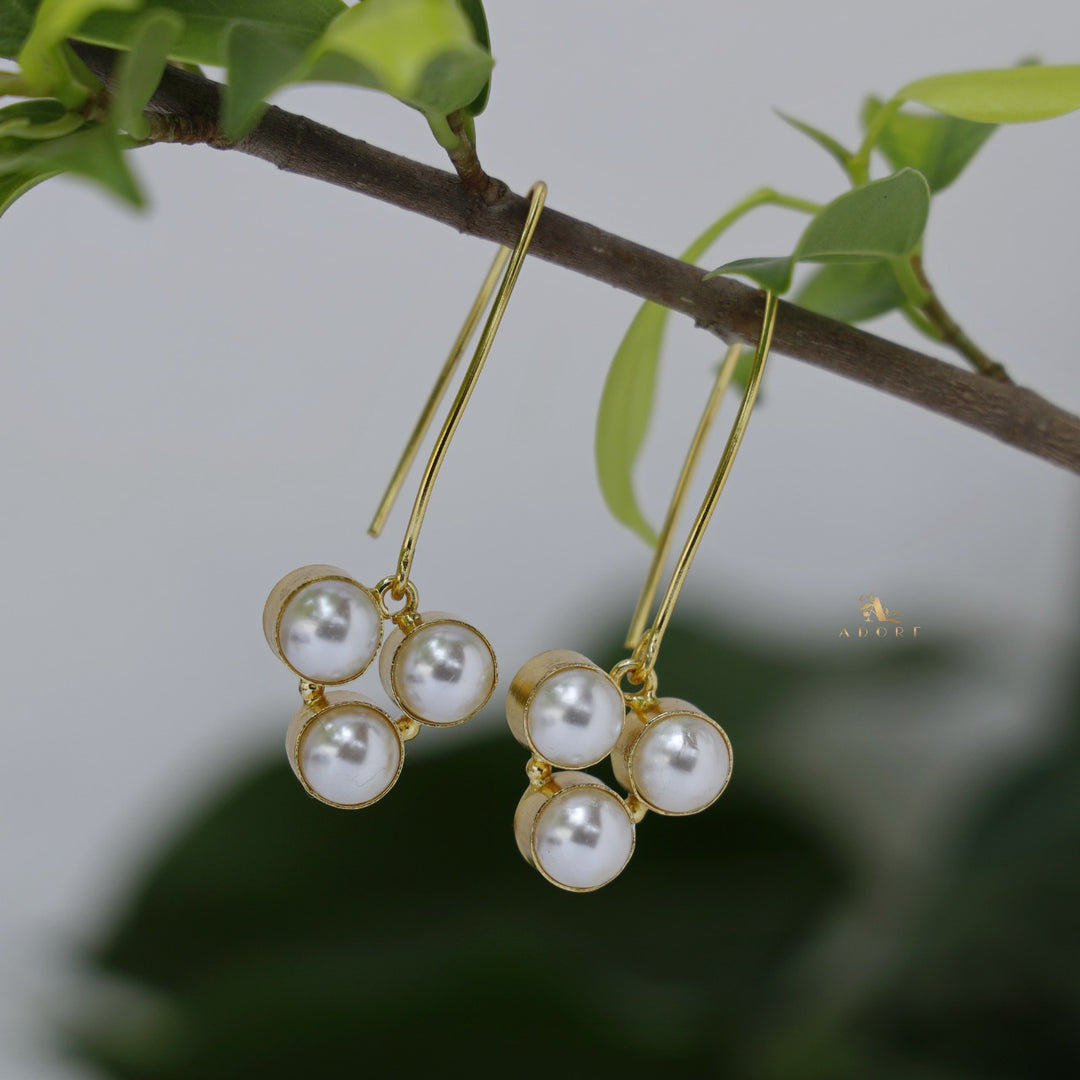 Concave Tri Pearl Earring