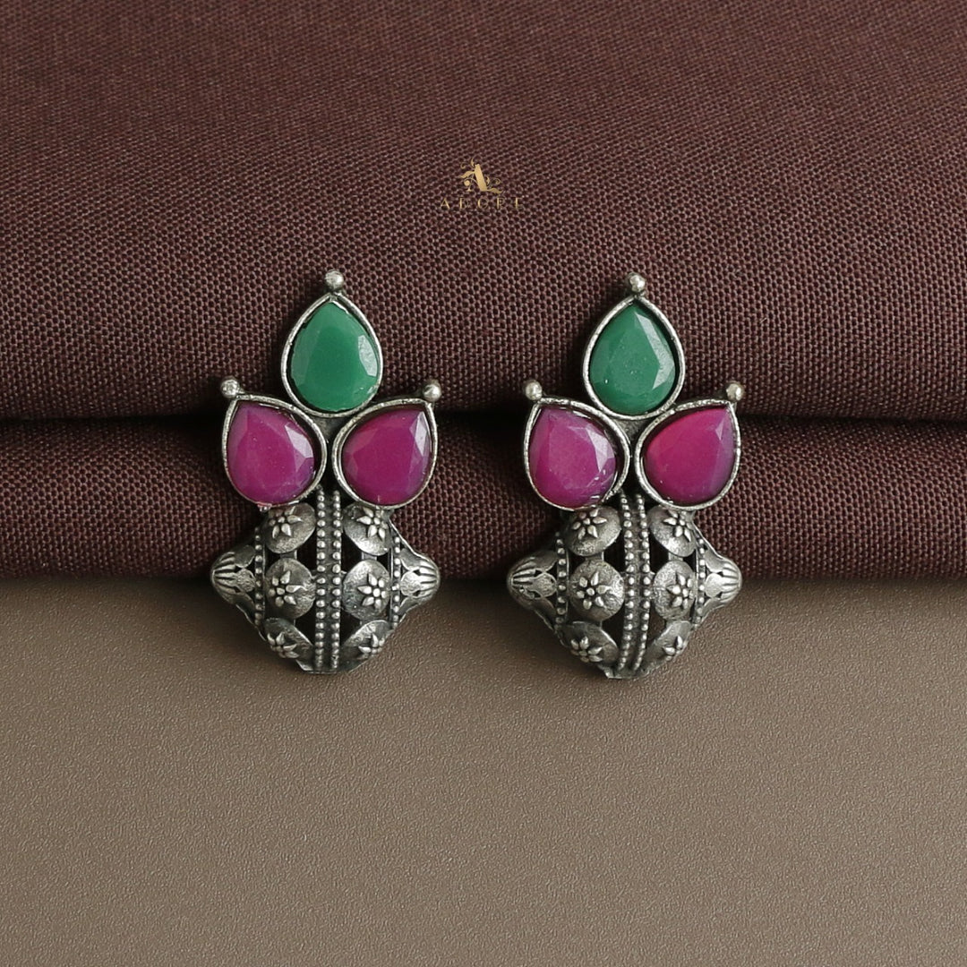 Magada Earring