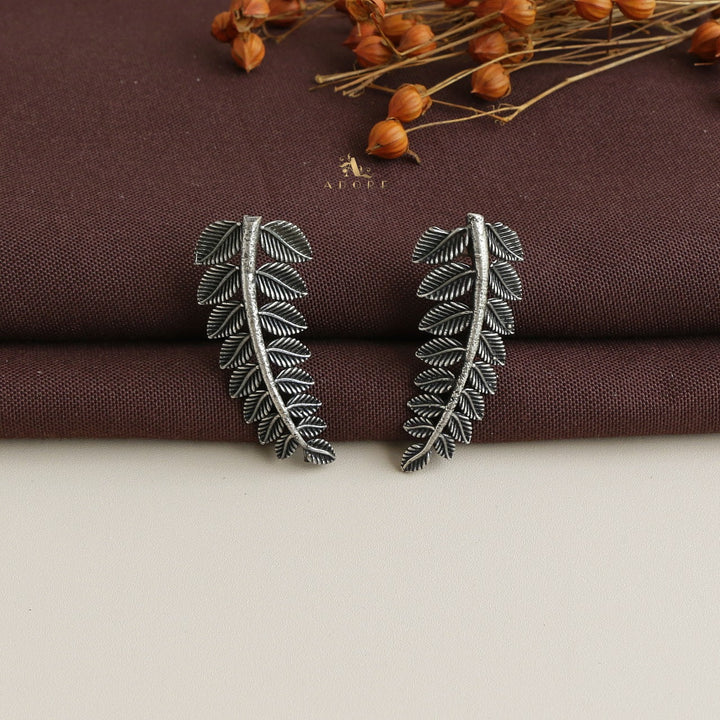 Elaya Earring