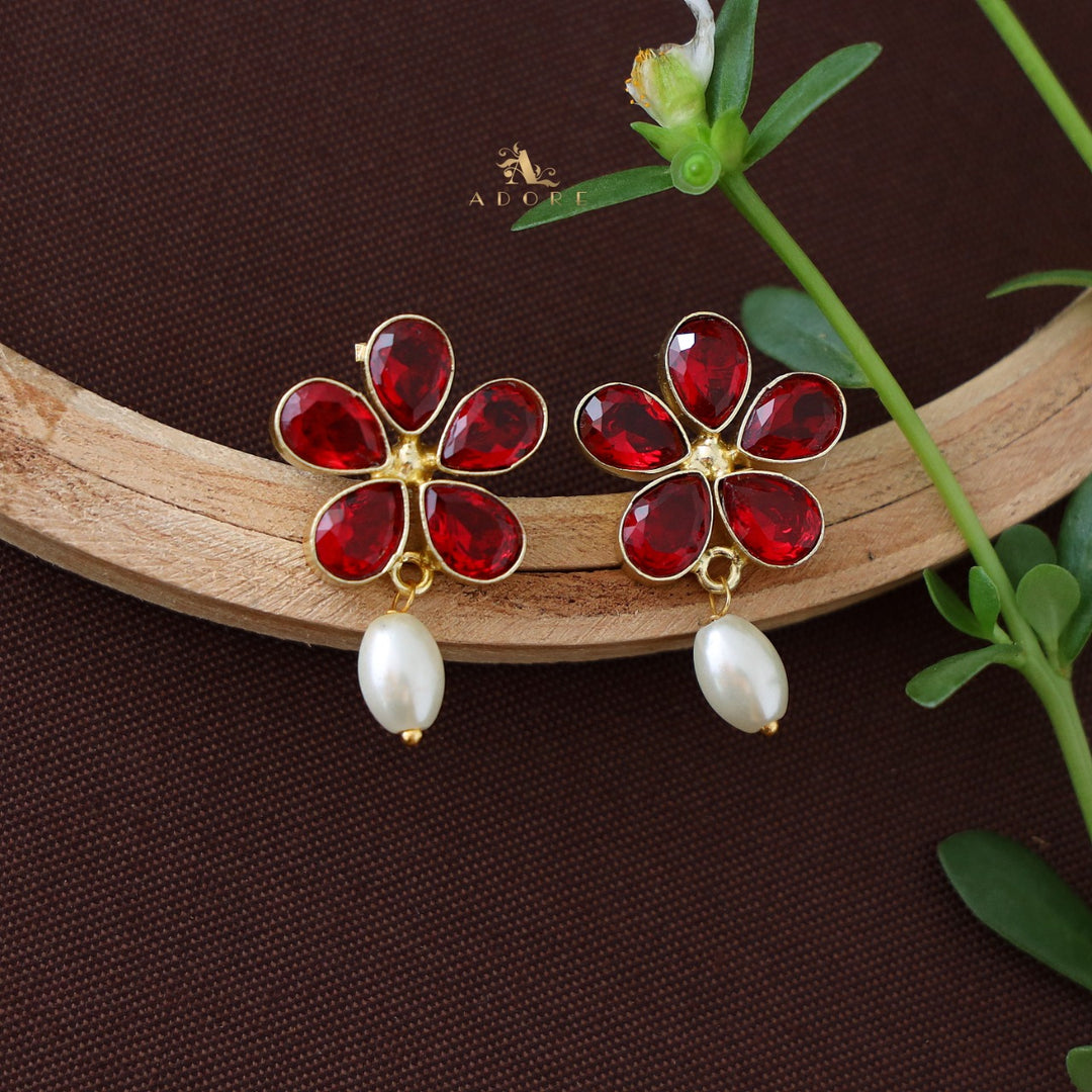 Seora Flower Pearl Earring