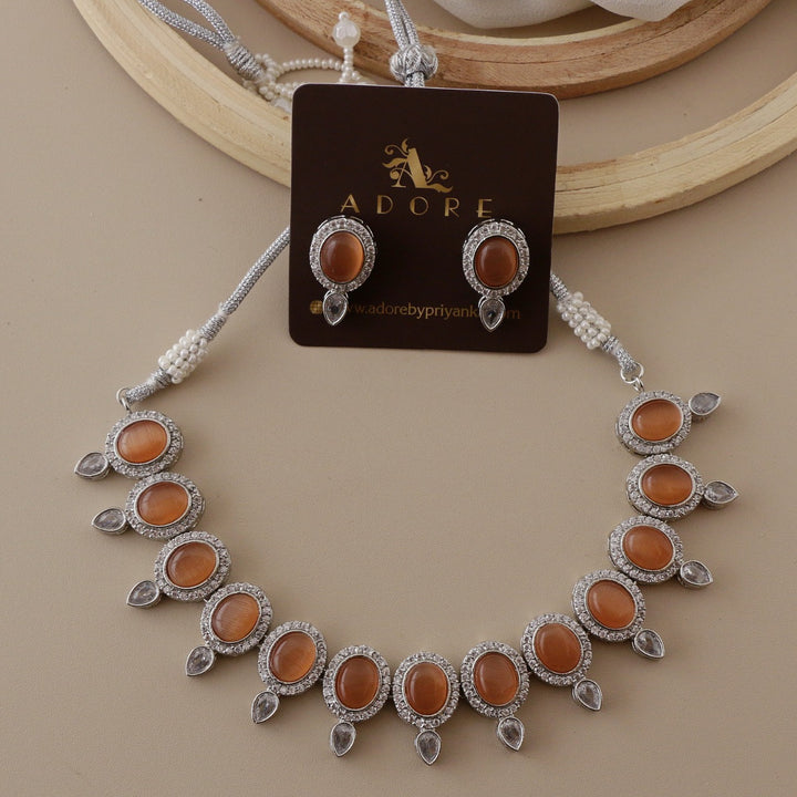 Likasa Neckpiece With Earring