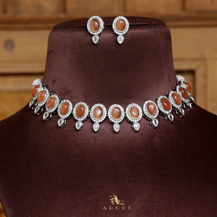 Likasa Neckpiece With Earring