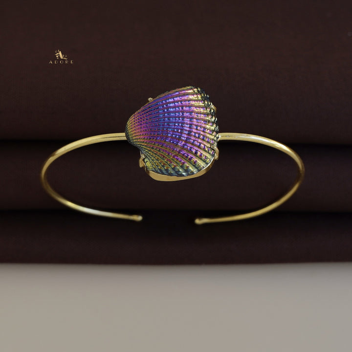 Hagar Shell Bangle (Colour Option)