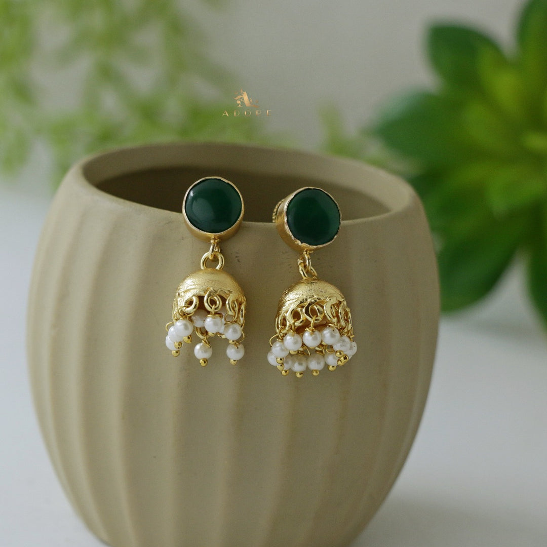 Nayeli Golden Pearl Jhumka