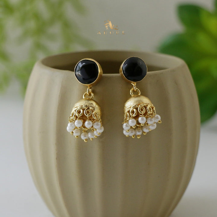 Nayeli Golden Pearl Jhumka