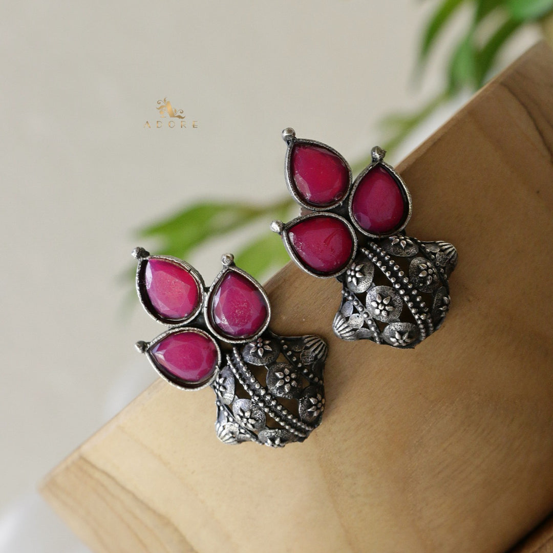 Magada Earring