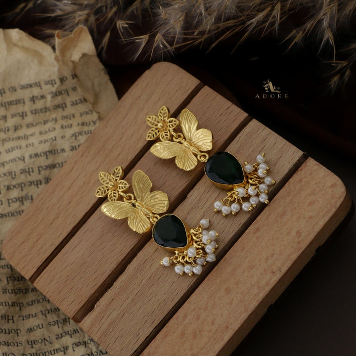 Golden Flower Butterfly Glossy Cluster Pearl Earring