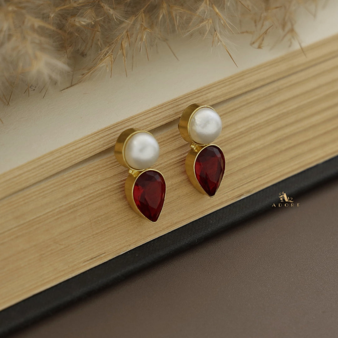 Melva Glossy Pearl Drop Earring