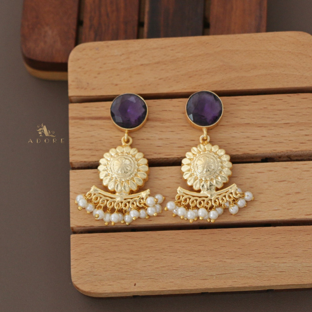 Kanako Glossy Flower Cluster Pearl Earring