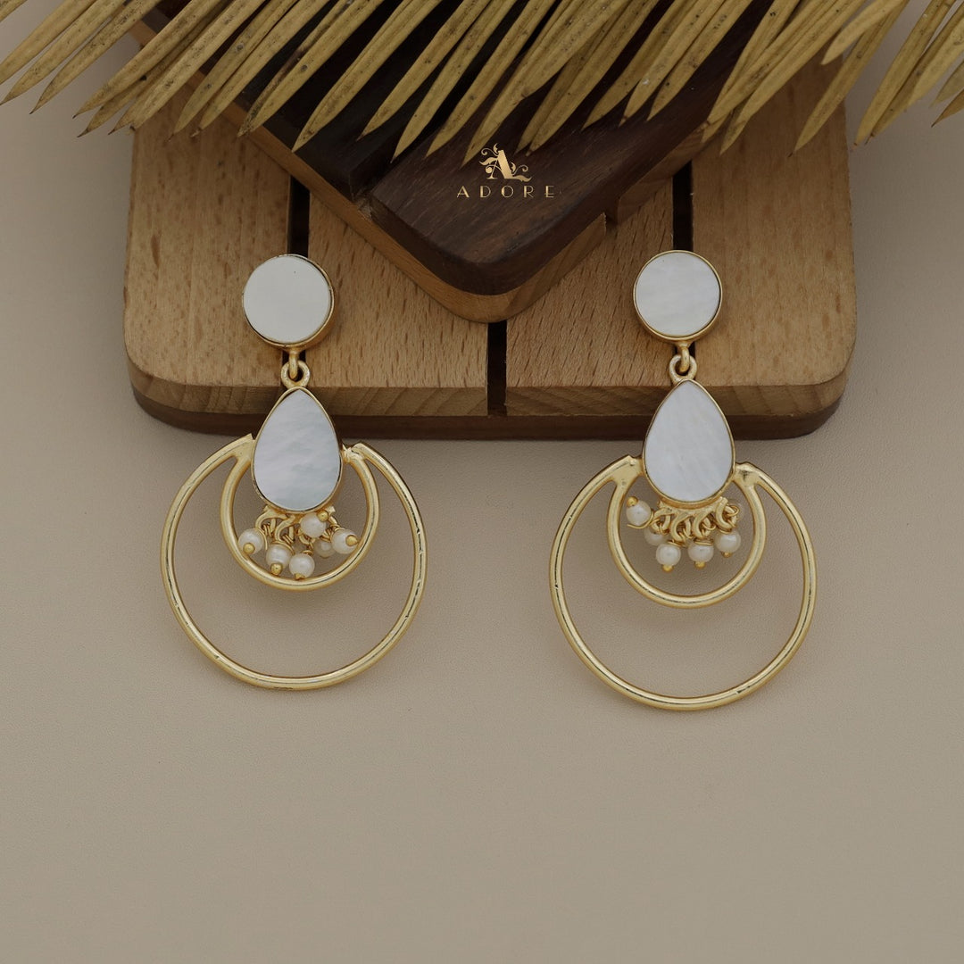 Briga Glossy Round And Drop Pearly Moon Earring